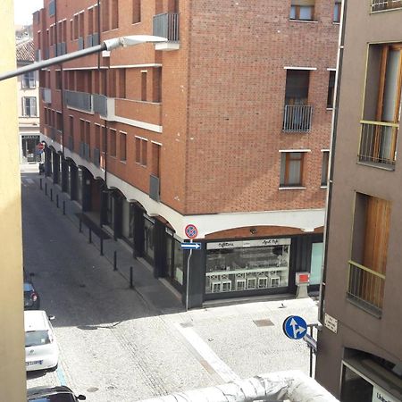 Appartamento Centrale Con Garage อัสตี ภายนอก รูปภาพ